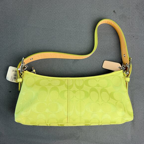 Coach vintage signature hampton baguette shoulder bag in yellow green 6371 - Picture 2 of 10